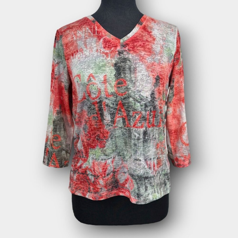 Laura Petites M V Neck Côte dAzur Text Print Red Abstract Burnout 3/4 Sleeve Top
